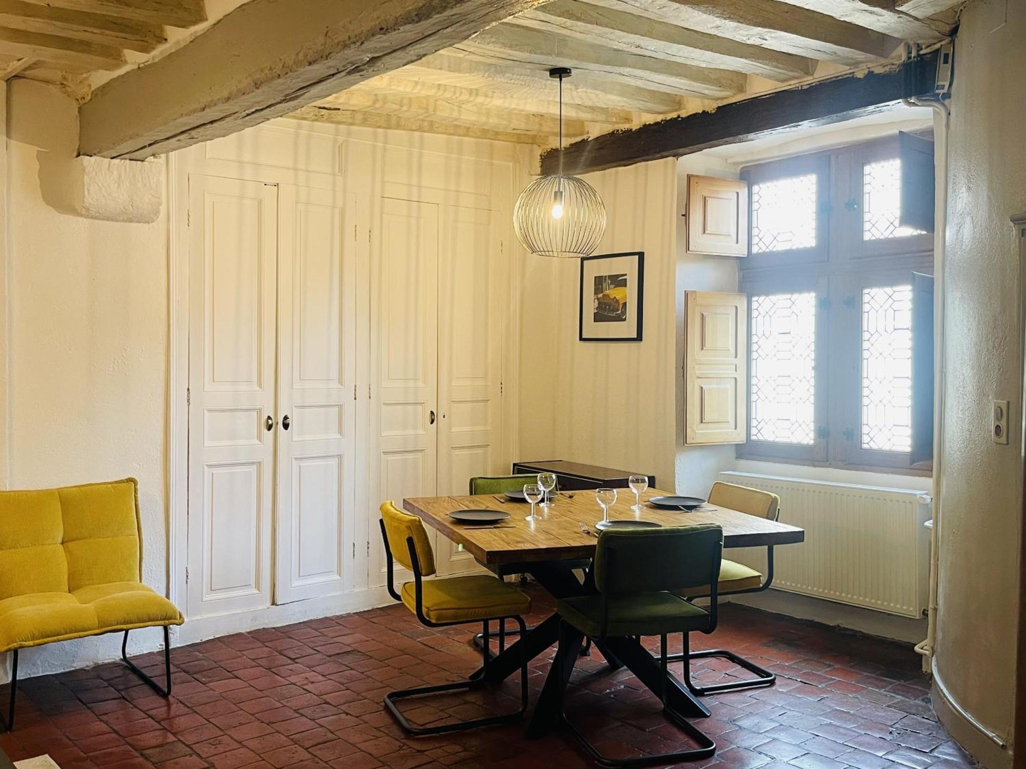 Le Pigeonnier Centre Historique Auxerre Apartment Екстериор снимка